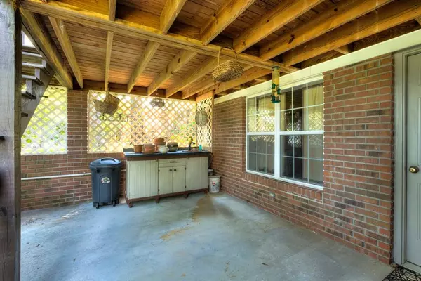 49 North Lake Cr., Manning, SC 29102