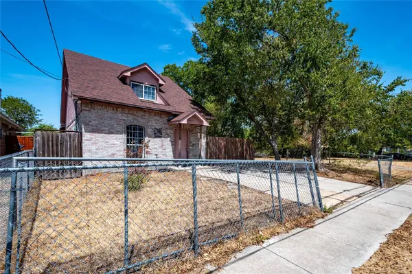 3623 Toronto Street, Dallas, TX 75212