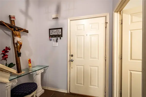 3623 Toronto Street, Dallas, TX 75212