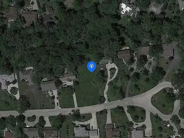 824 Merry Lane, Oak Brook, IL 60523