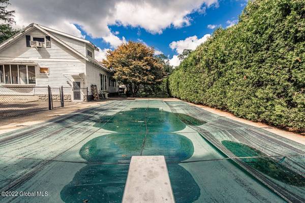 3266 Taylor  ST, Rotterdam, NY 12306