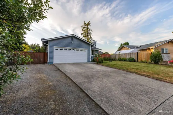 8003 186th Street Ct E, Puyallup, WA 98375