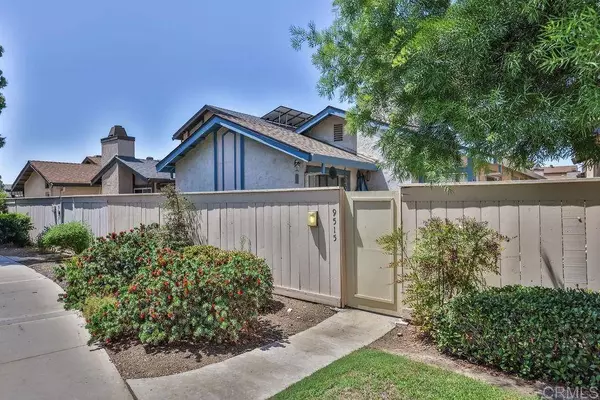 9515 Eve LN, Santee, CA 92071