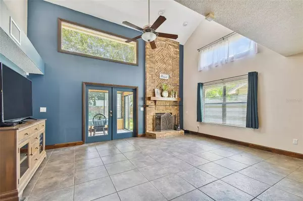 4720 S HAMPTON DR, Orlando, FL 32812