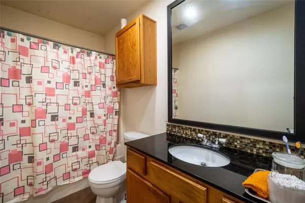 3623 Toronto Street, Dallas, TX 75212