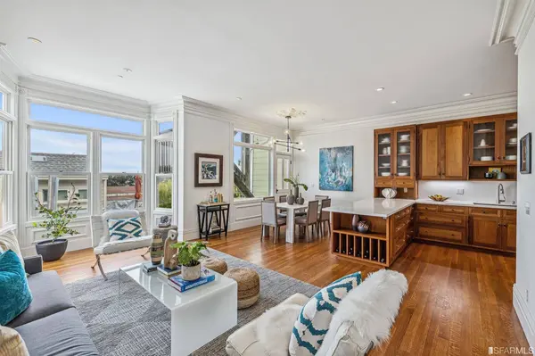 282 Carl ST, San Francisco, CA 94117