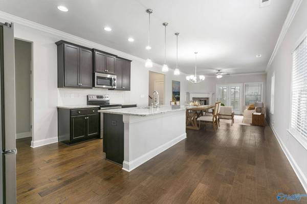 18 Cypress Grove Lane SW, Huntsville, AL 35824