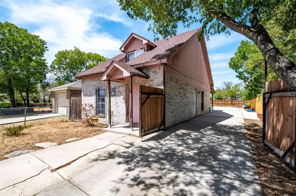 3623 Toronto Street, Dallas, TX 75212