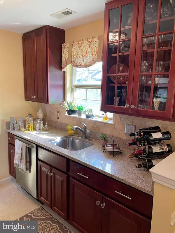 169 TAVISTOCK CT, Cherry Hill, NJ 08034