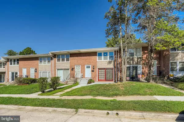 4912 MIDLINE RD, Baltimore, MD 21206