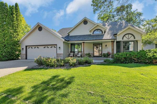 14505 Raleigh AVE S, Savage, MN 55378