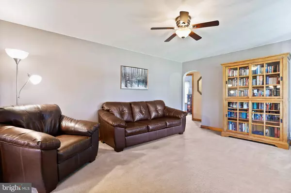 9607 BUCK VALLEY RD, Warfordsburg, PA 17267