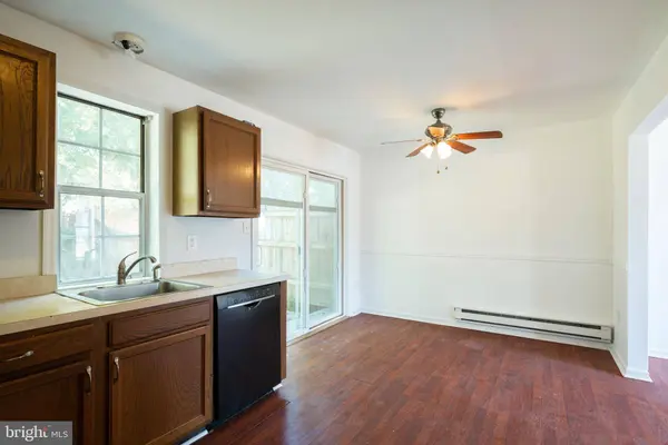 139 STONE HOUSE LN, Columbia, PA 17512