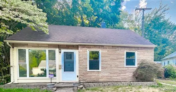 22201 MORTON Street, Oak Park, MI 48237