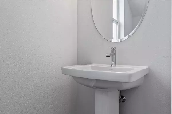 927 COLIE ALY, Winter Garden, FL 34787