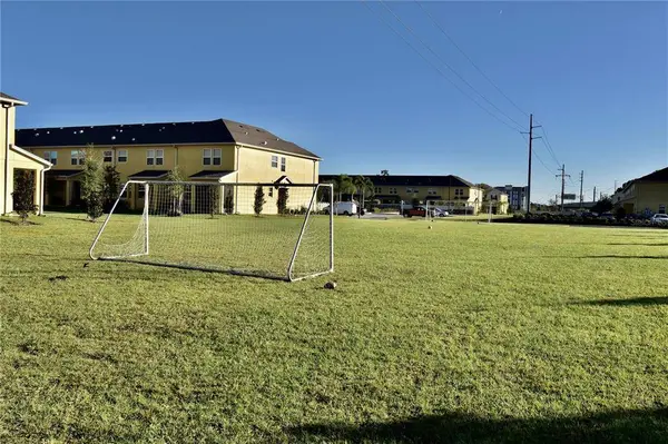 9408 TECUMSEH DR, Orlando, FL 32825