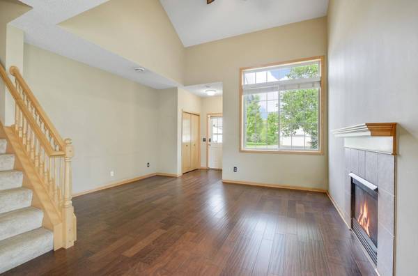 16764 Edinburg WAY, Lakeville, MN 55024