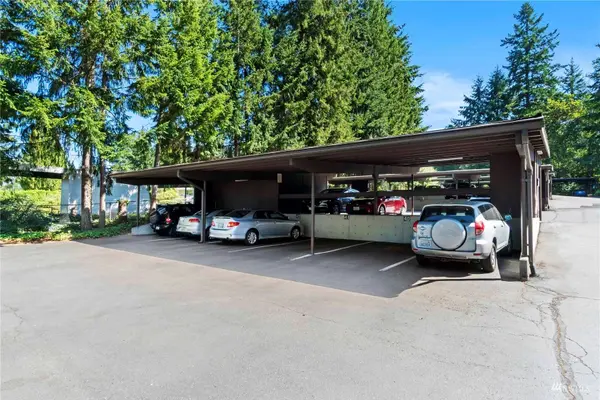 4501 Grandview DR W #T217, University Place, WA 98466