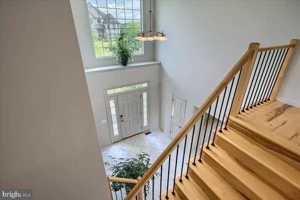 148 SAVANNAH DR, Hummelstown, PA 17036