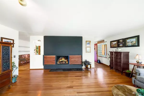 29620 10th PL S, Federal Way, WA 98003