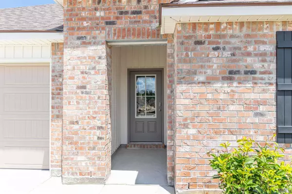 7849 JOE LYNN TRAILS, Denham Springs, LA 70726