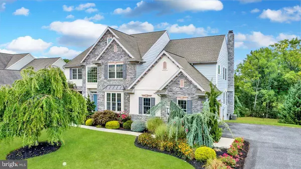 148 SAVANNAH DR, Hummelstown, PA 17036