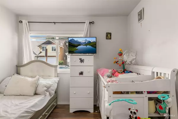 2821 NE 7th Street, Renton, WA 98056