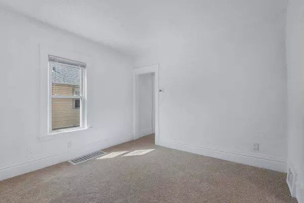 4608 Oakland AVE, Minneapolis, MN 55407