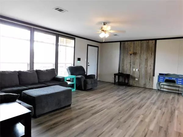 3184 NE County Rd 0200, Powell, TX 75153