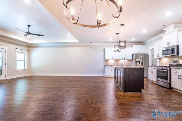 114 John Deere Way, Madison, AL 35757