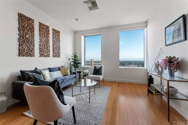 3810 Wilshire BLVD #1808, Los Angeles, CA 90010