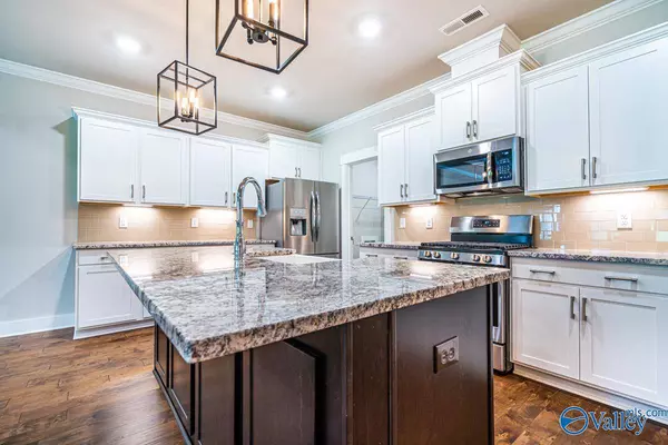 114 John Deere Way, Madison, AL 35757