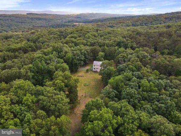 577 THREE OAKS DR, Gore, VA 22637