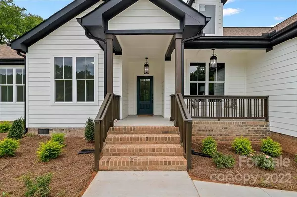 2214 Lannie LN, Rock Hill, SC 29730