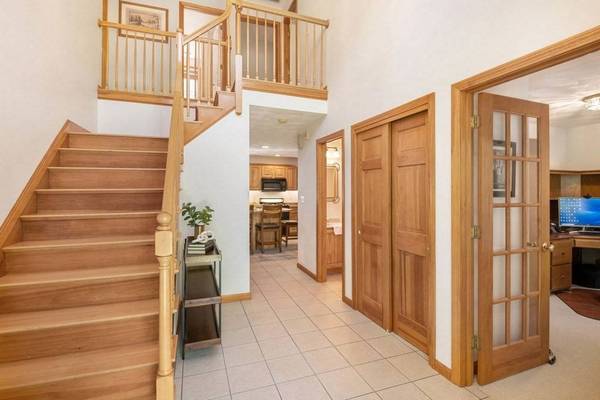 2 Emily Way, Westford, MA 01886