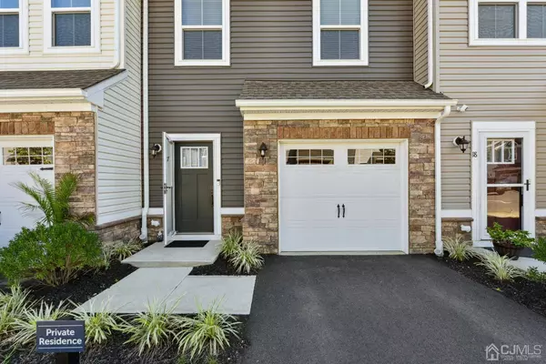 17 Athens WAY, Aberdeen, NJ 07721