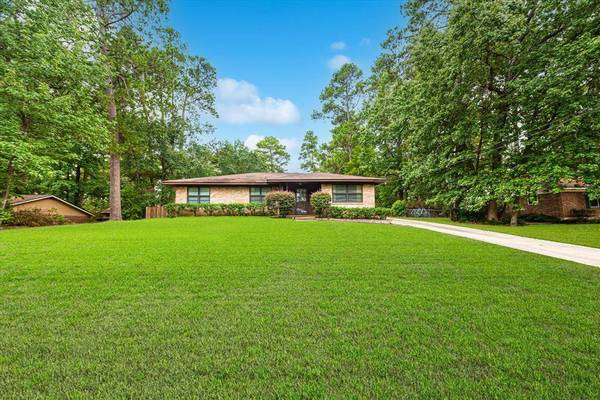 328 Olive ST, Huntsville, TX 77340