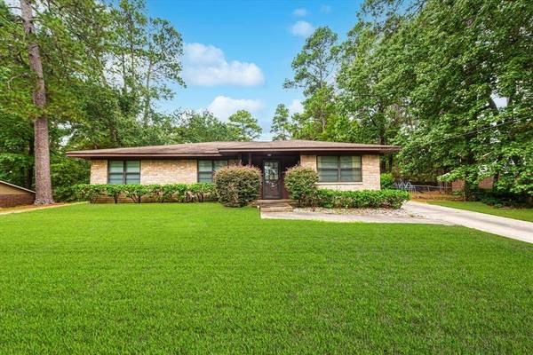 328 Olive ST, Huntsville, TX 77340