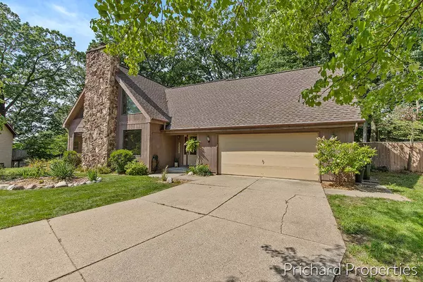 2233 Knickerbocker SW Street, Wyoming, MI 49519