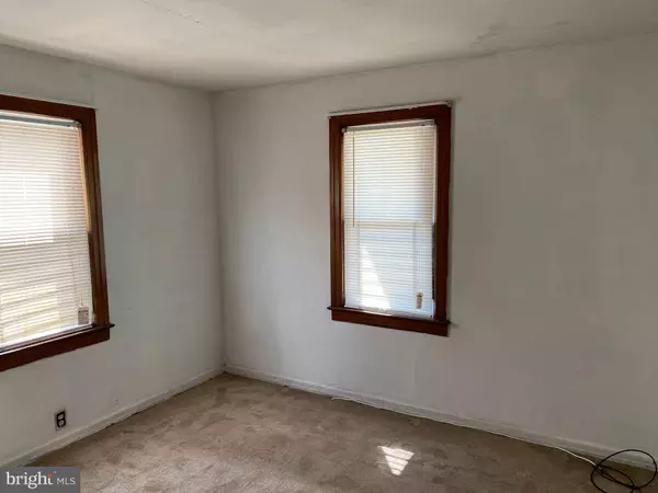 1590 PENNINGTON RD, Trenton, NJ 08618