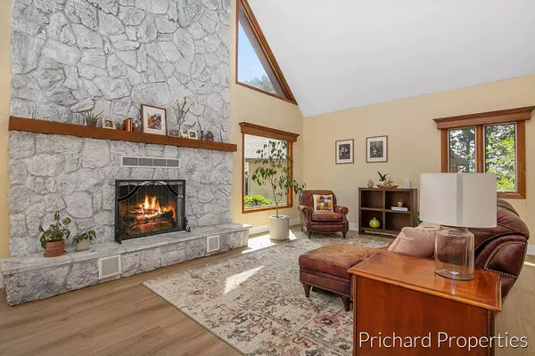 2233 Knickerbocker SW Street, Wyoming, MI 49519