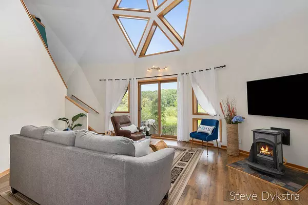 3974 Ginger Drive, Gowen, MI 49326