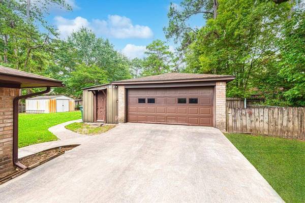 328 Olive ST, Huntsville, TX 77340