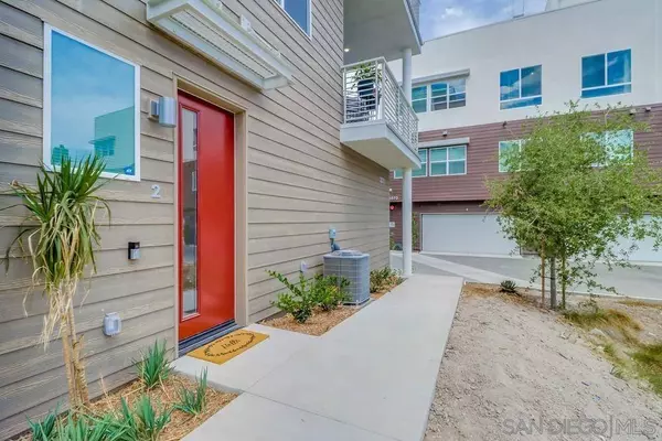 2071 Bravo Loop #2, Chula Vista, CA 91915