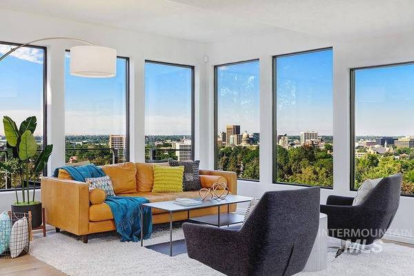 145 W Horizon Dr, Boise, ID 83702