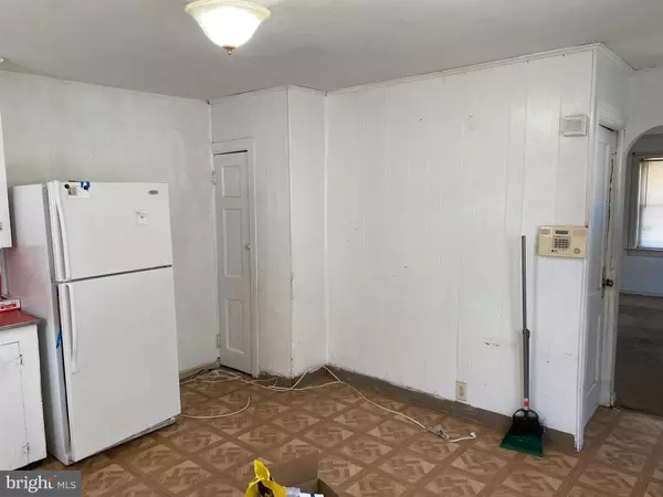 1590 PENNINGTON RD, Trenton, NJ 08618