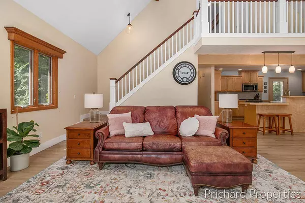 2233 Knickerbocker SW Street, Wyoming, MI 49519