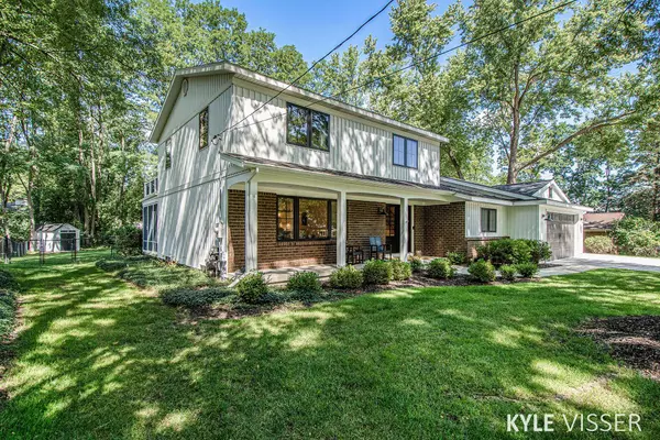 1505 Hillsboro SE Avenue, Grand Rapids, MI 49546