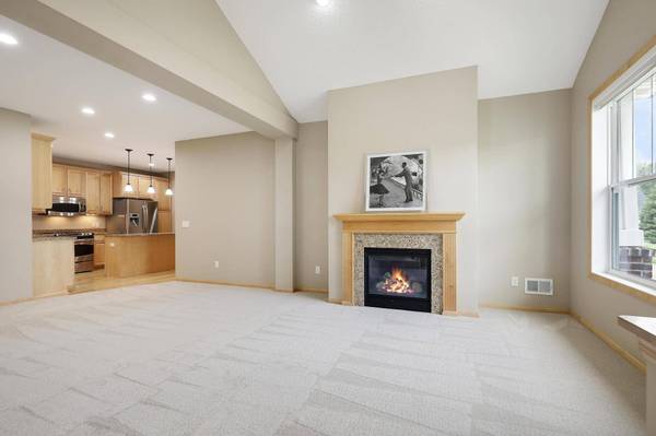 2749 134th ST W, Rosemount, MN 55068