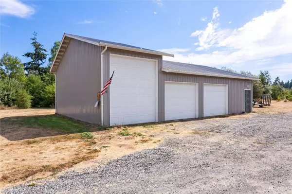 3181 Arnie RD, Custer, WA 98240